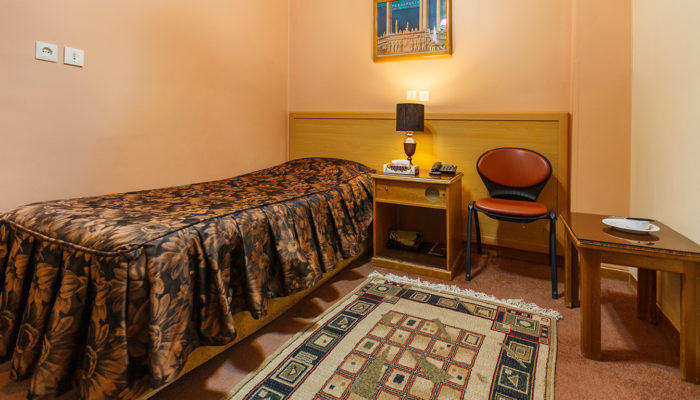 اتاق یک تخته هتل ساسان شیراز